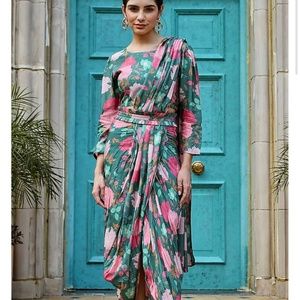 Floral pre-draped saree